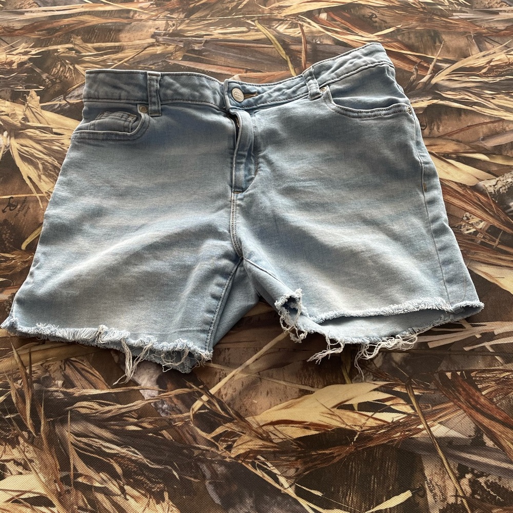 Girls 14 cut off Jean shorts